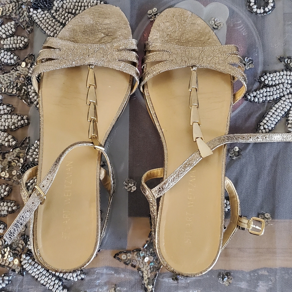 Gorgeous Stuart Weizman Gold Sandals